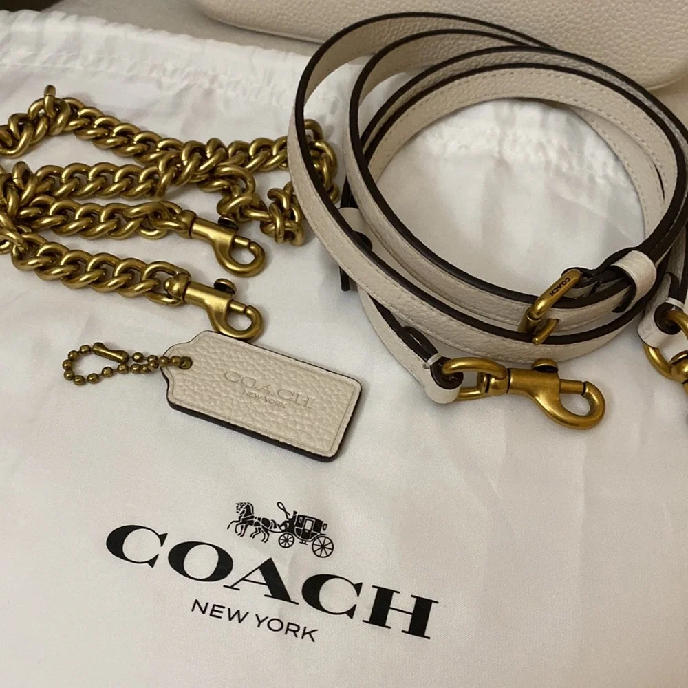Coach Cream Leather Crossbody Bag with Gold Hardware - Picture 2 of 11